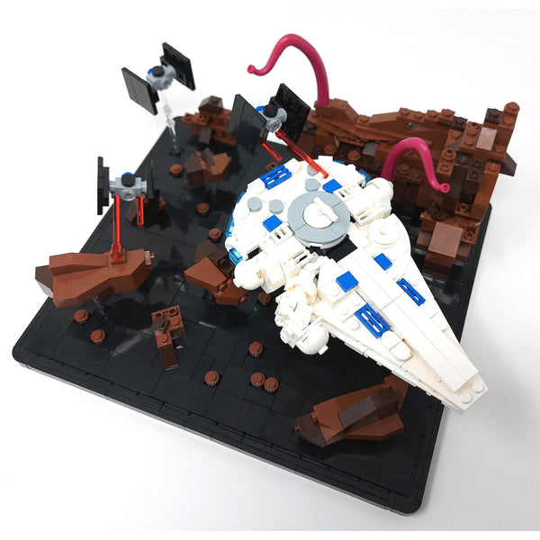 Modbrix - Kessel Run mit Falke Raumschiff - Modellbau Diorama - 711 Bauteile Weltraum Und Sci-Fi Gubrix 